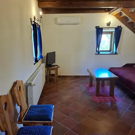 Apartment Hovirag Vendeghaz